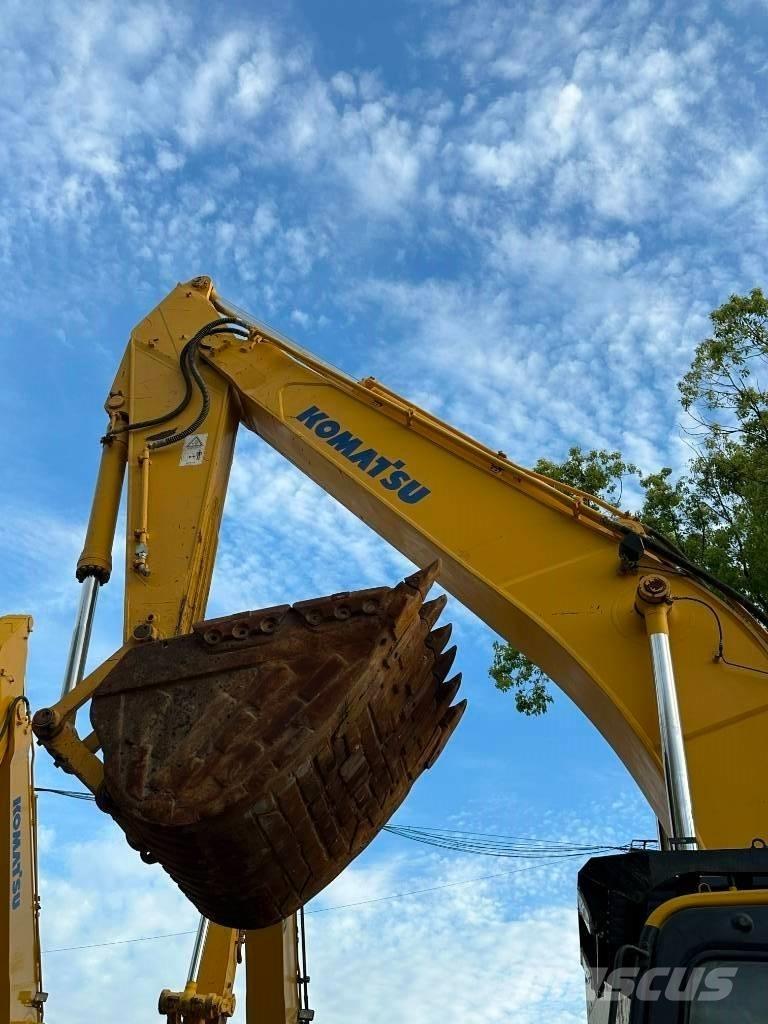 Komatsu PC 400-8 Bandgrävare