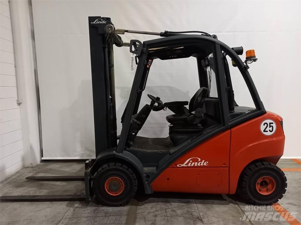 Linde H25D Dieselmotviktstruckar