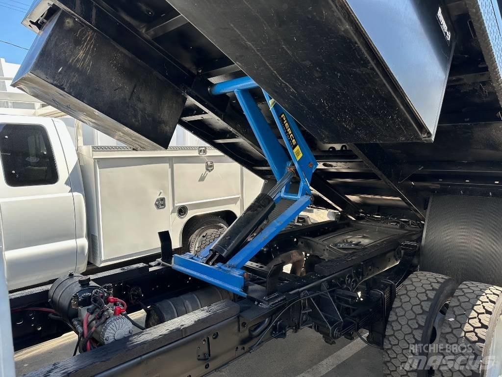 Ford F 550 SD Plogbilar