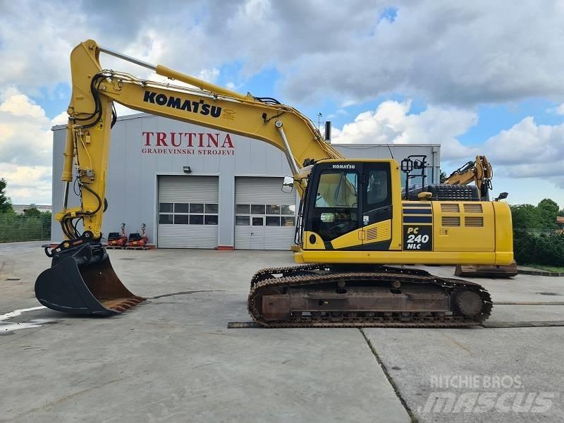 Komatsu PC 240NLC-11 Bandgrävare