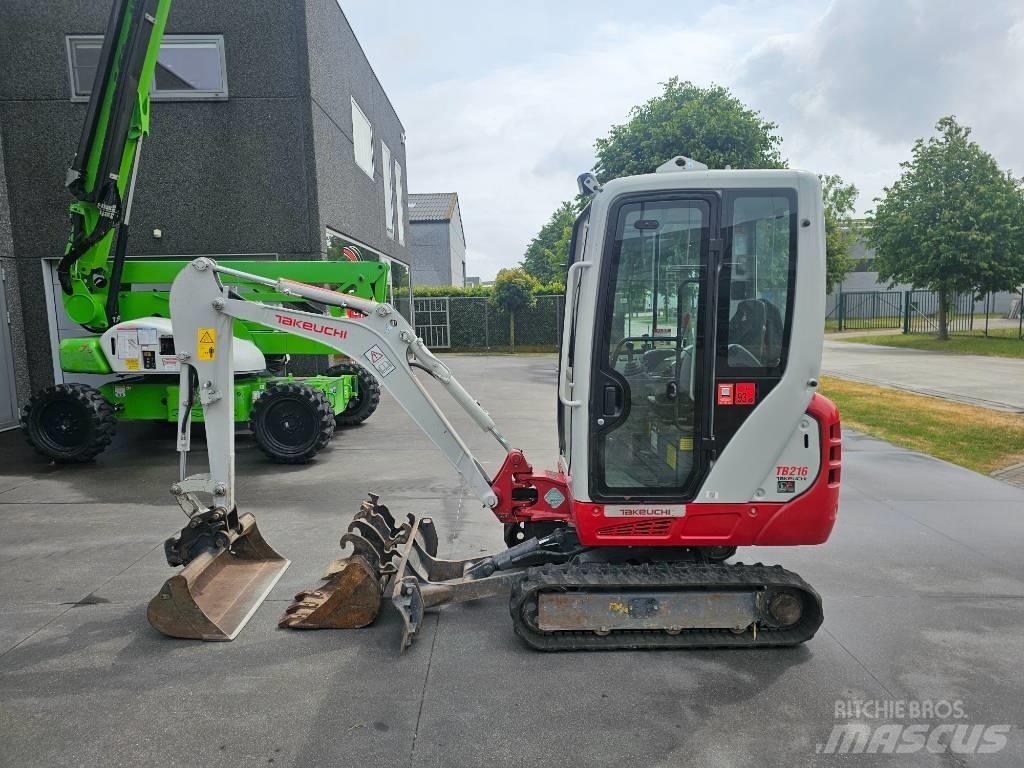 Takeuchi TB 216 Minigrävare < 7t