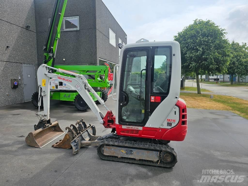 Takeuchi TB 216 Minigrävare < 7t
