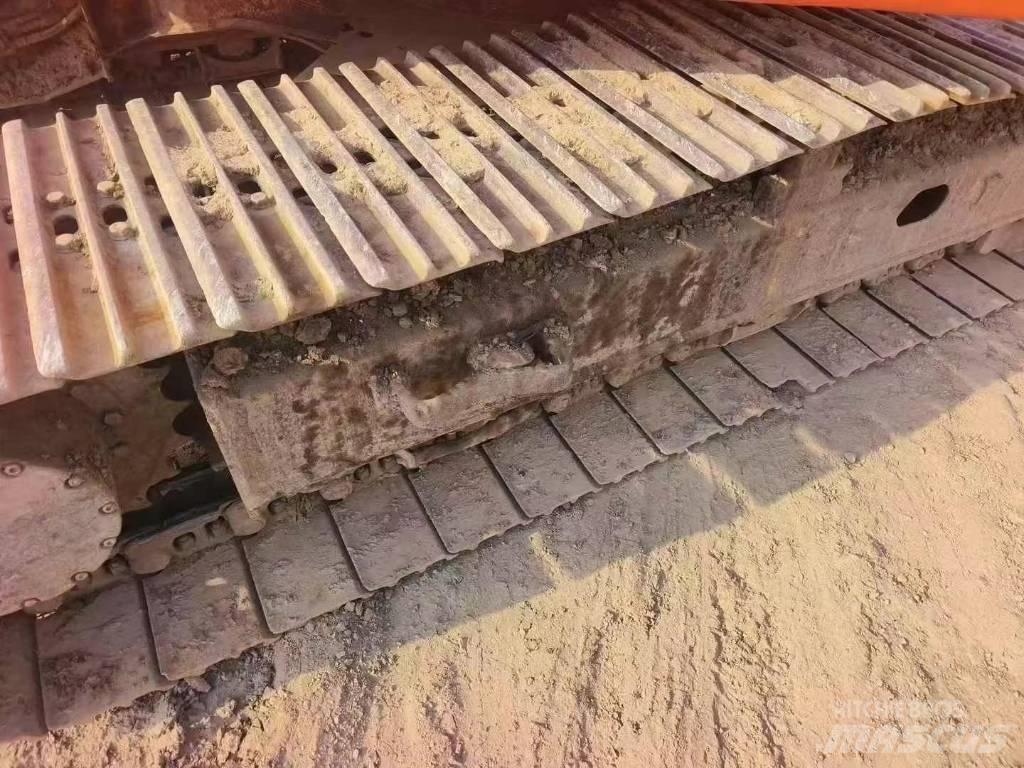 Doosan DH 150 Bandgrävare