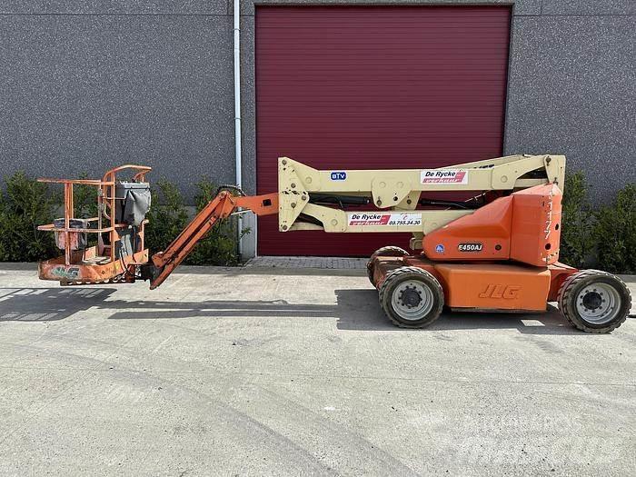 JLG E450 Bomliftar