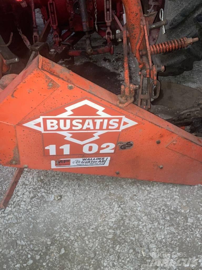 Busatis 1102 Slåttermaskiner