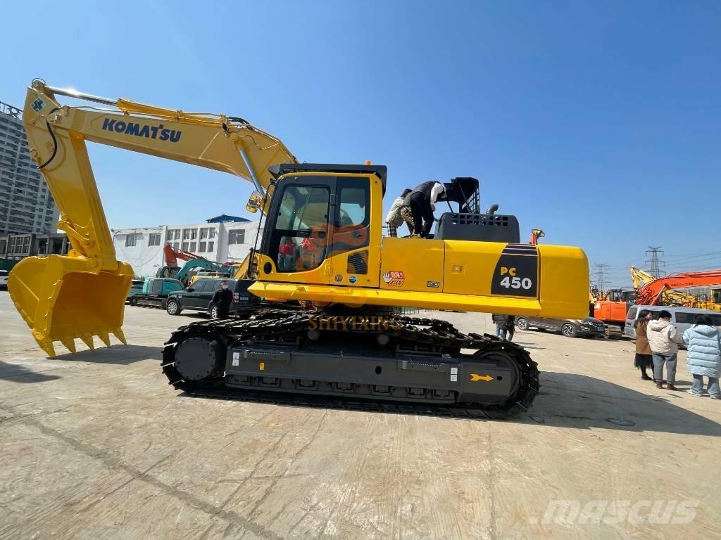 Komatsu PC 450-8 Bandgrävare