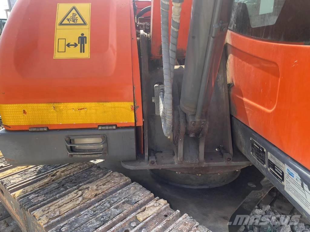 Doosan DX 85 Midigrävmaskiner 7t - 12t