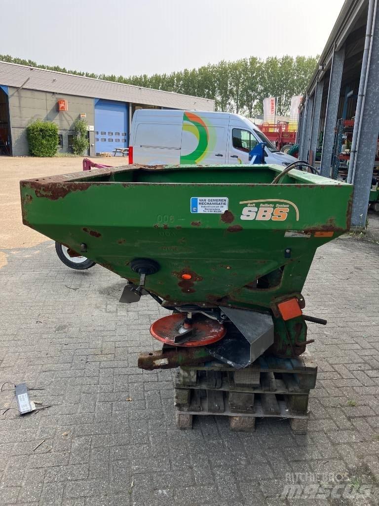 Amazone ZA-M 1200 Mineralgödselspridare
