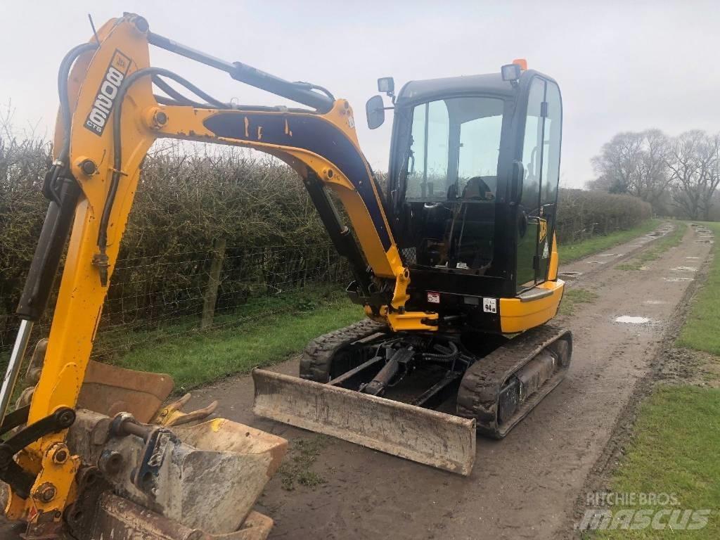 JCB 8026 CTS Minigrävare < 7t