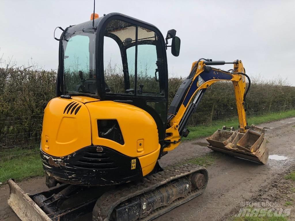 JCB 8026 CTS Minigrävare < 7t