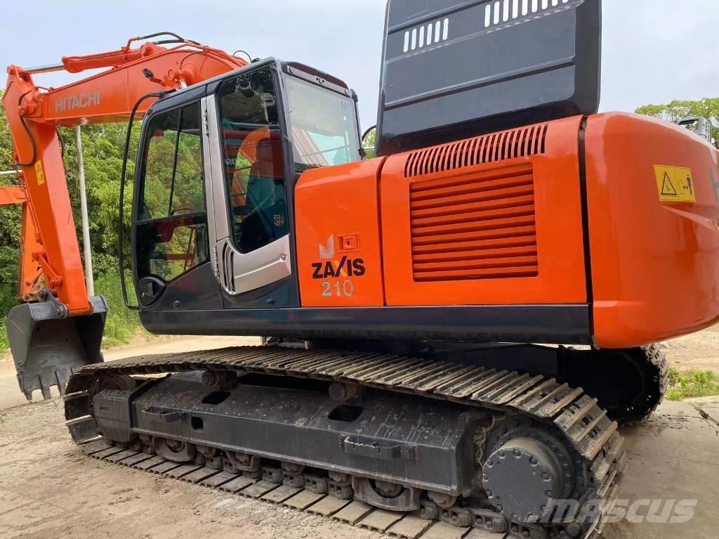 Hitachi ZX 210 Bandgrävare