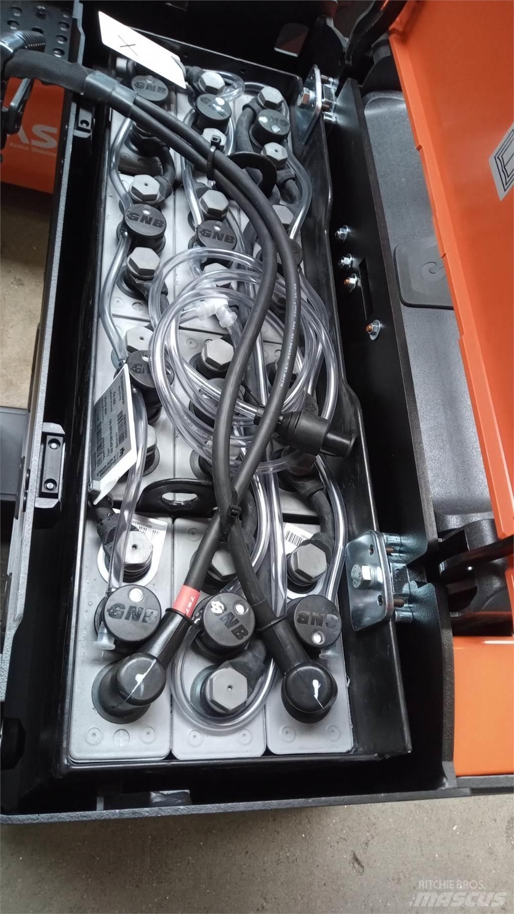 Toyota LPE200B Låglyftare utan plattform