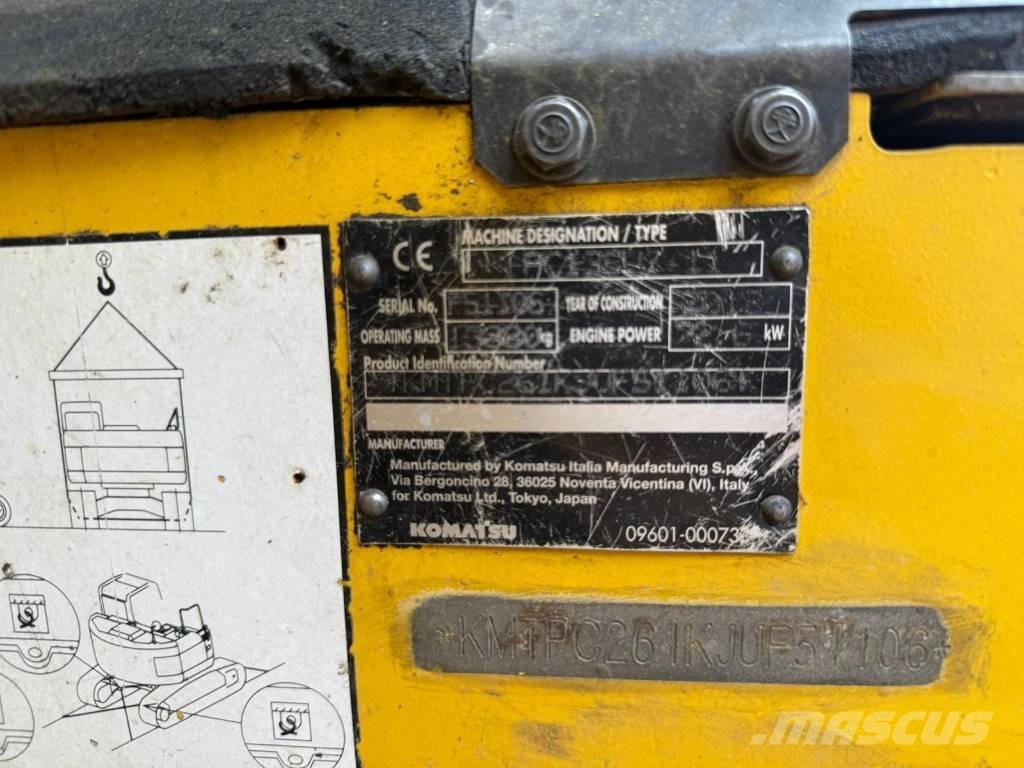 Komatsu PC 138 US-11 Bandgrävare