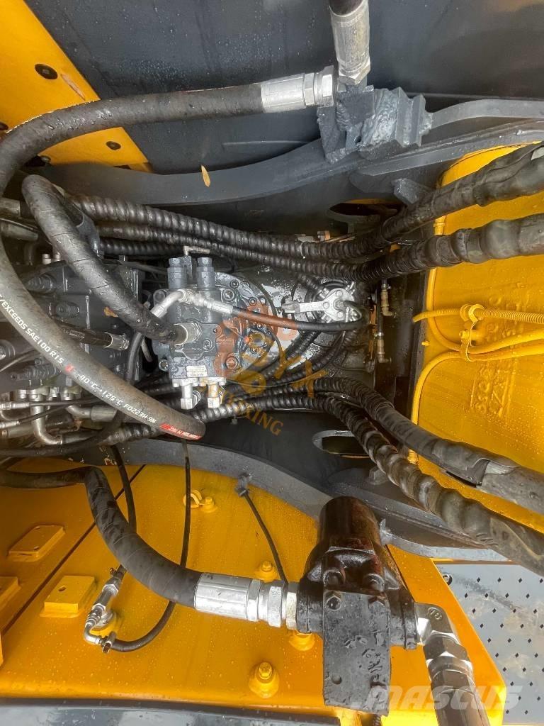 Hyundai R220LC-9 Bandgrävare
