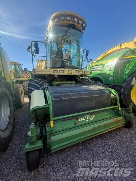 Krone BIG X 650 Självgående fälthackar