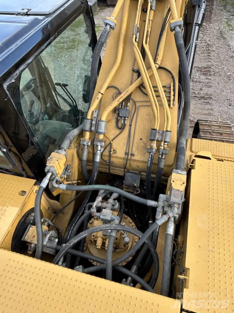 CAT 336 D L Bandgrävare