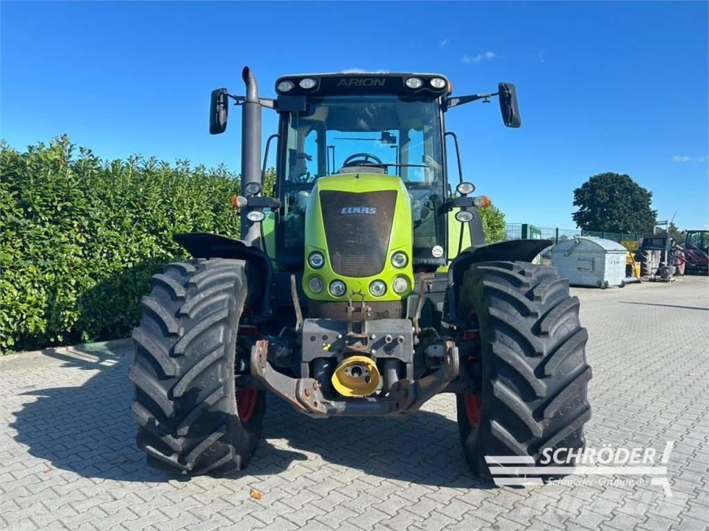 CLAAS ARION 640 Traktorer