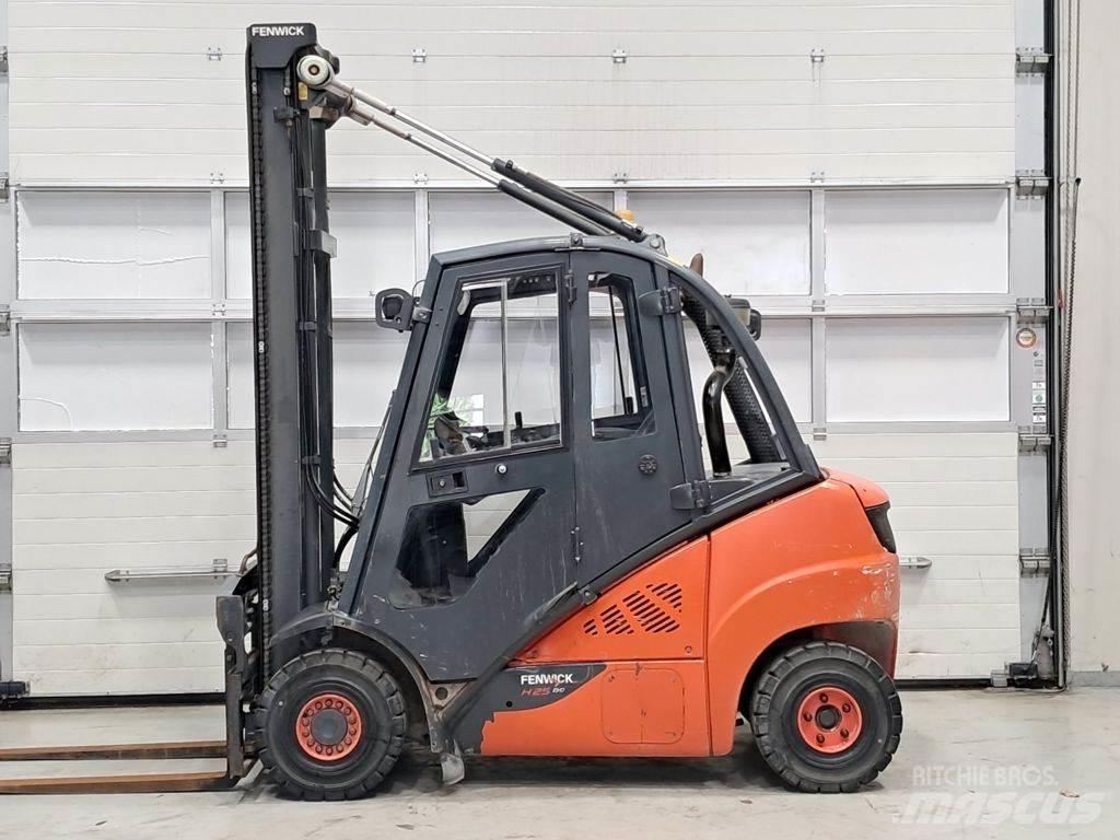 Linde H25D-02 Dieselmotviktstruckar