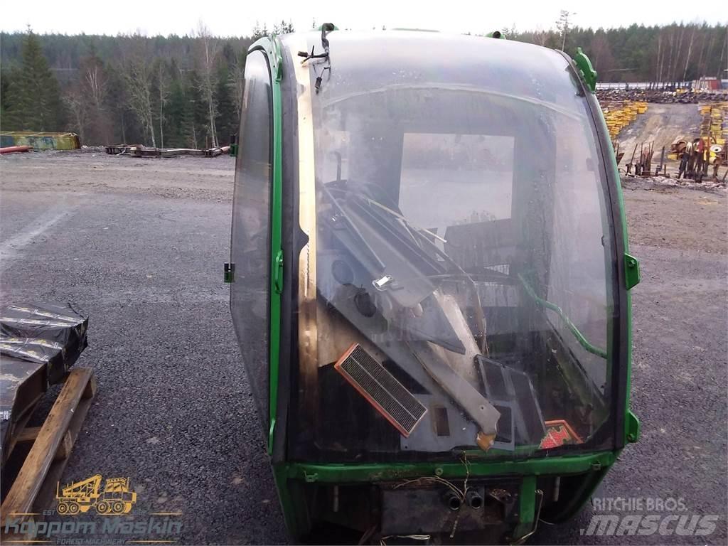 John Deere 1910e Hytter och interiör