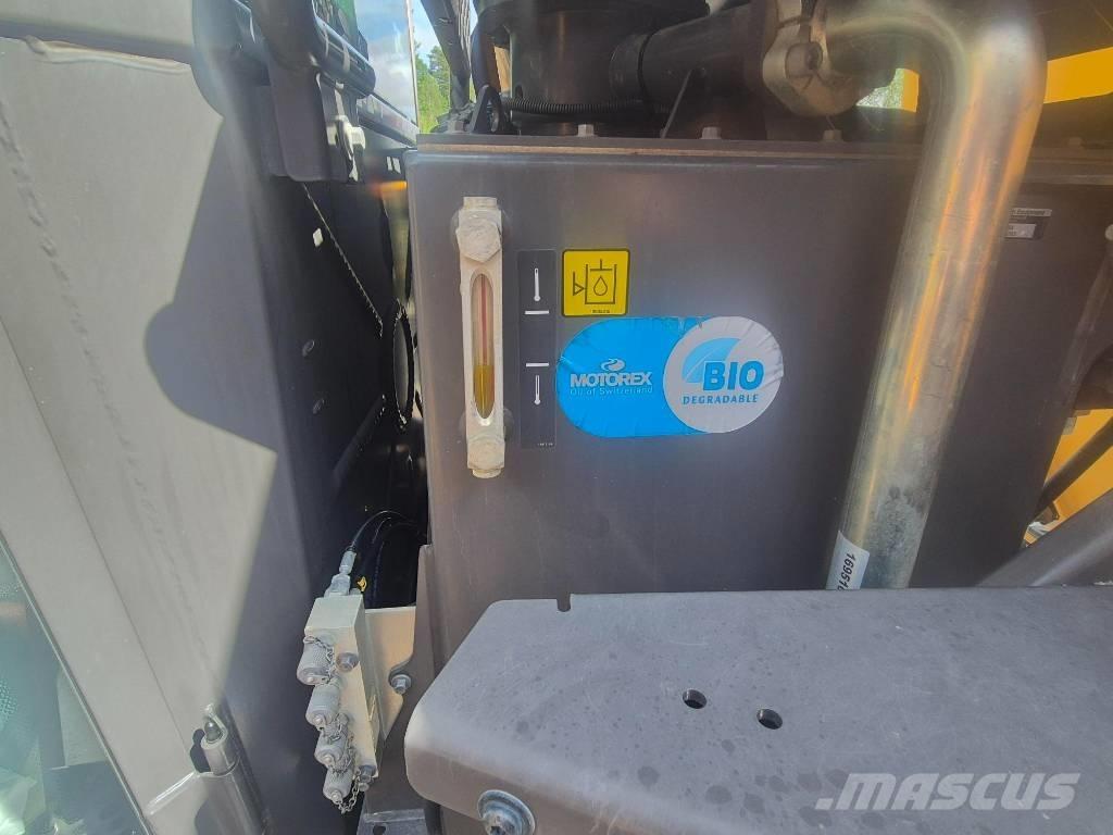 Volvo A25G Midjestyrd dumper