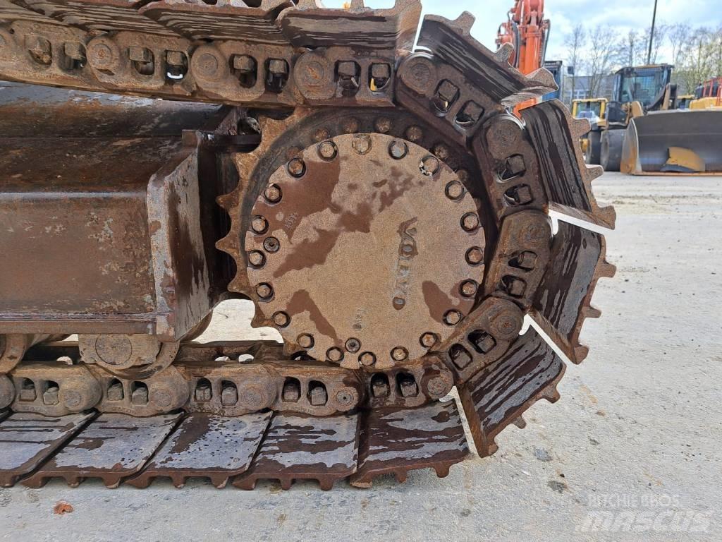 Volvo EC250ENL Bandgrävare