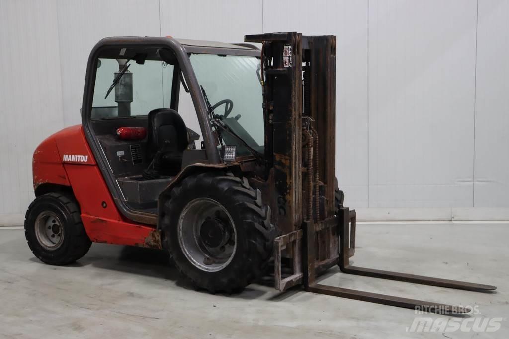 Manitou MH25-4T Dieselmotviktstruckar
