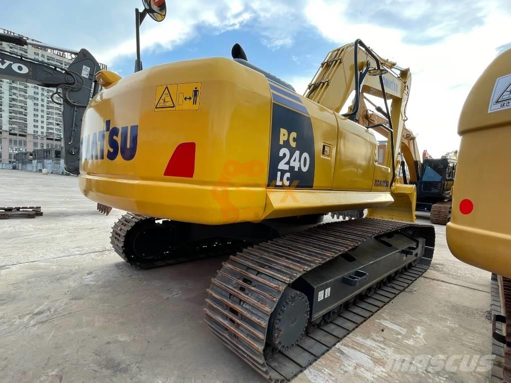 Komatsu PC 240 Bandgrävare