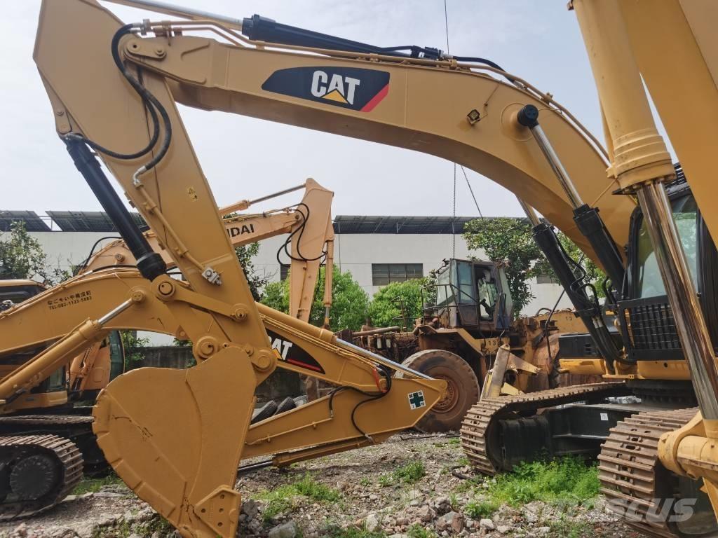 CAT 336 D2L Bandgrävare
