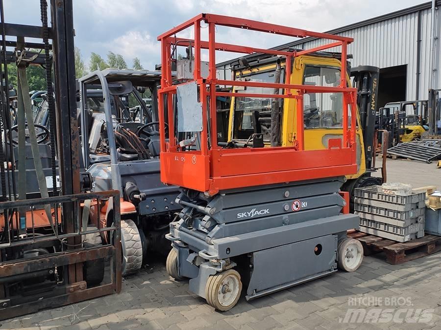 SkyJack SJ 3219 Saxliftar