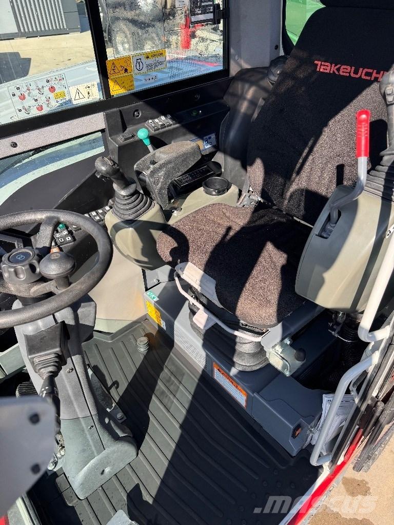 Takeuchi TB 295 W Hjulgrävare