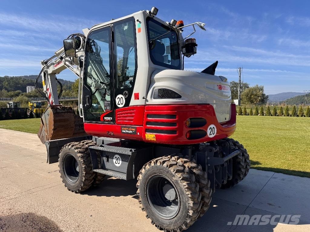 Takeuchi TB 295 W Hjulgrävare