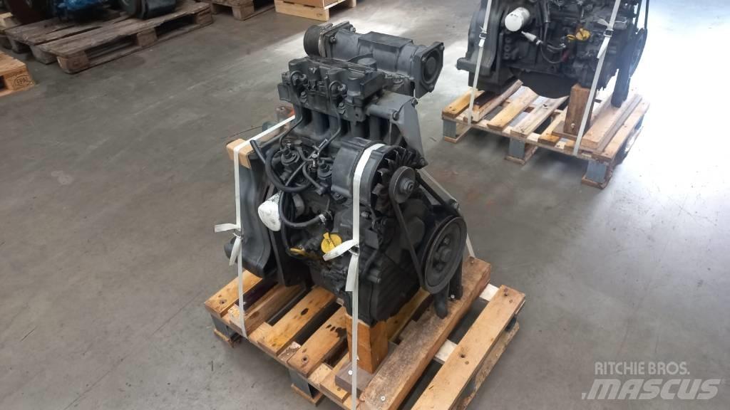 Deutz F2M2011 Motorer