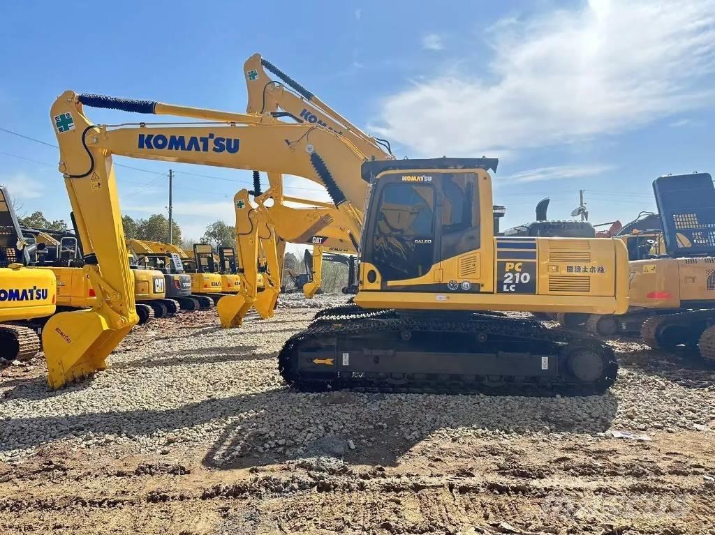 Komatsu PC 210-8 Bandgrävare