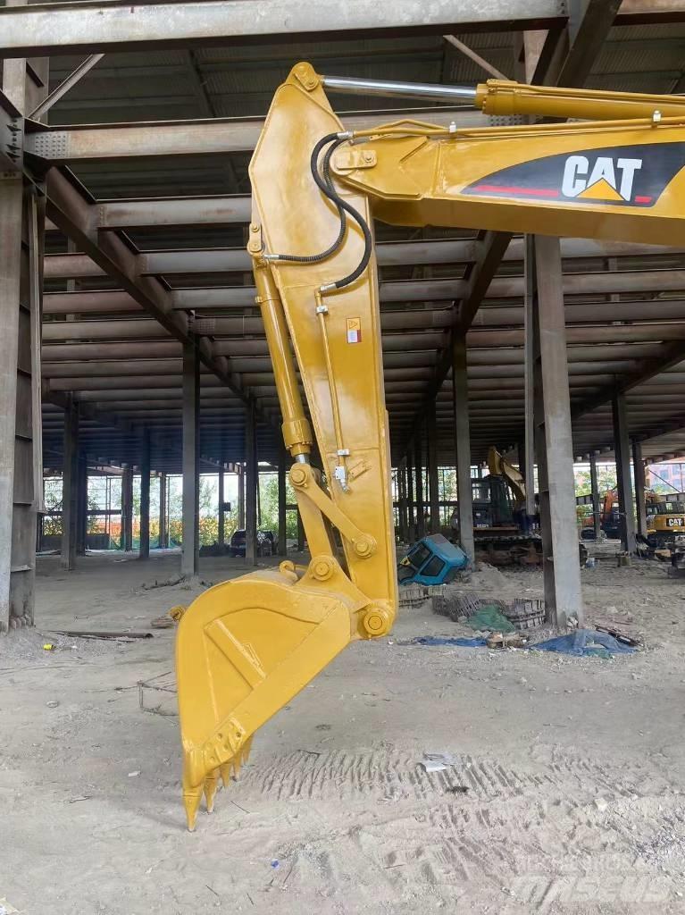 CAT 320 C Bandgrävare