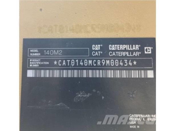 CAT 140 M 2 Väghyvlar