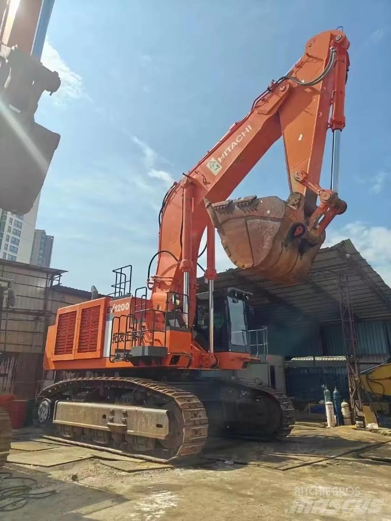 Hitachi EX 1200 Bandgrävare