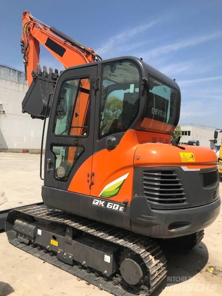 Doosan DX 60-9 C Minigrävare < 7t