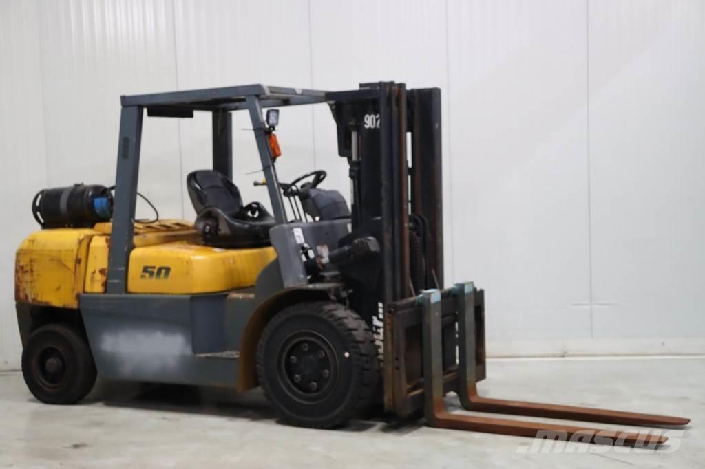 TCM FG50T9 Gasolmotviktstruckar