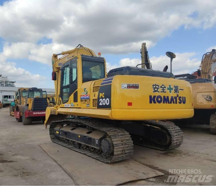 Komatsu pc220-8 Bandgrävare