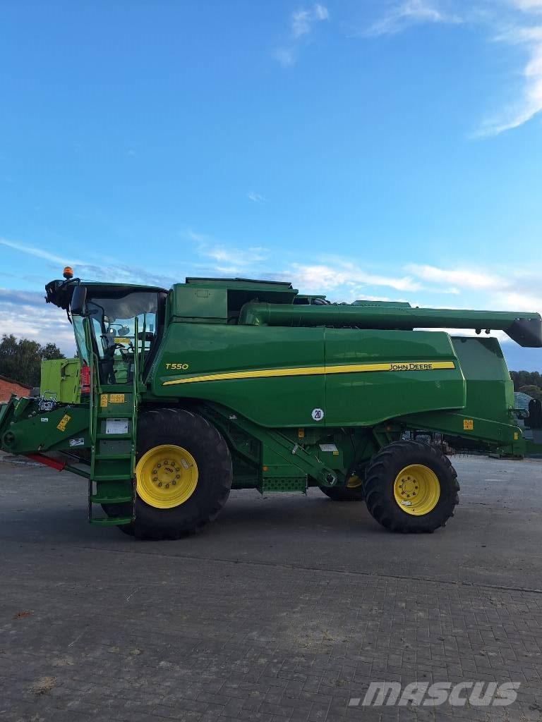 John Deere T 550 Skördetröskor