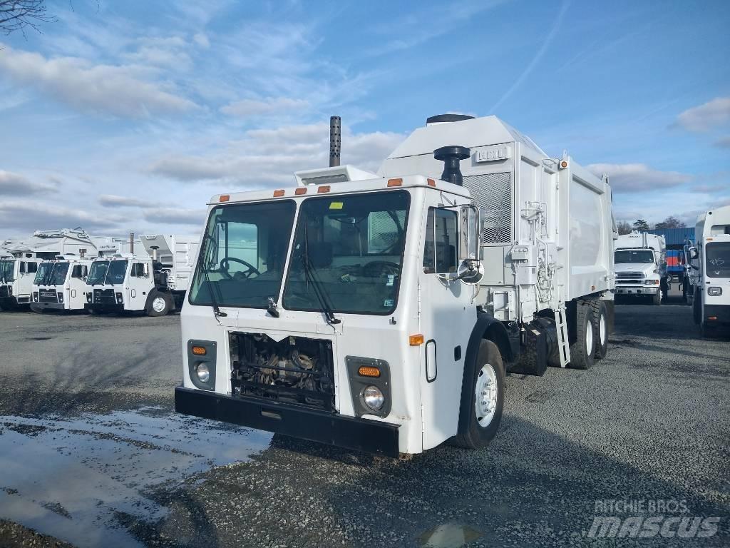 Mack LEU613 Sopbilar