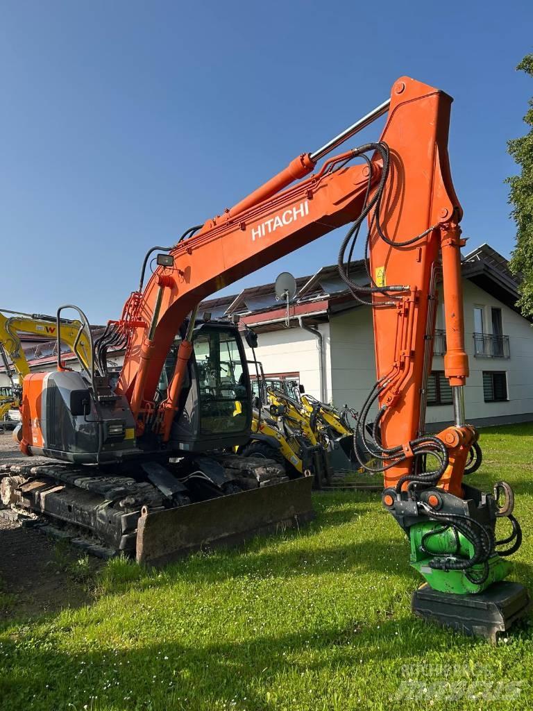 Hitachi ZX 135 US-3 Bandgrävare