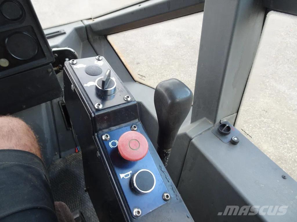 Dynapac CA152D Pneumatiska Hjulvältar