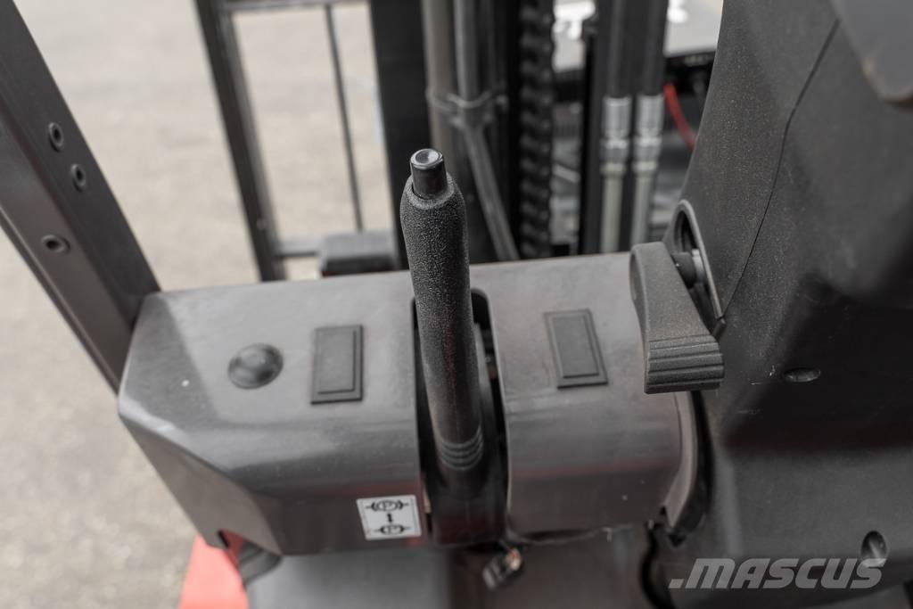 Manitou ME 435 Elmotviktstruckar