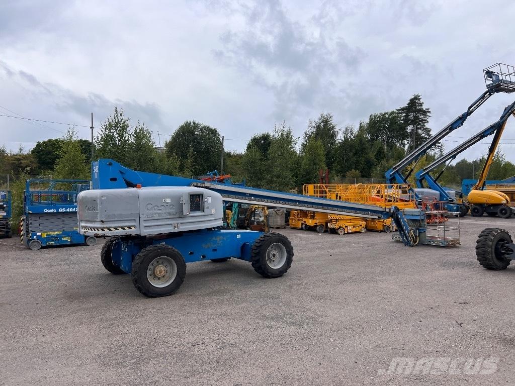 Genie S 85 Bomliftar