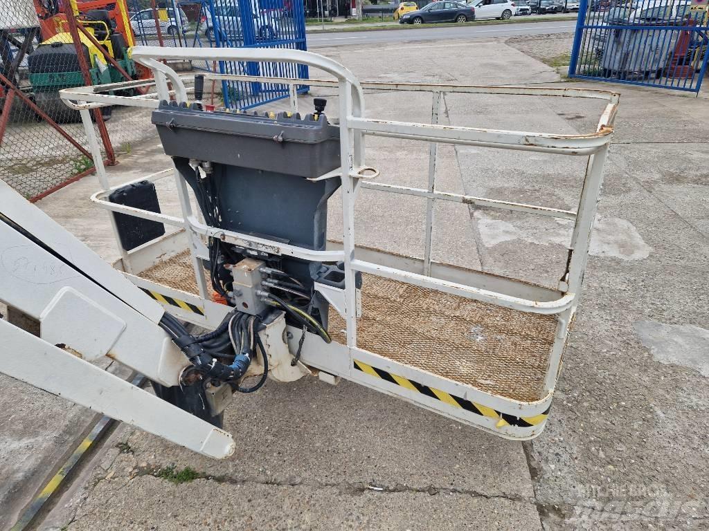 JLG 860 SJ Teleskop bomliftar