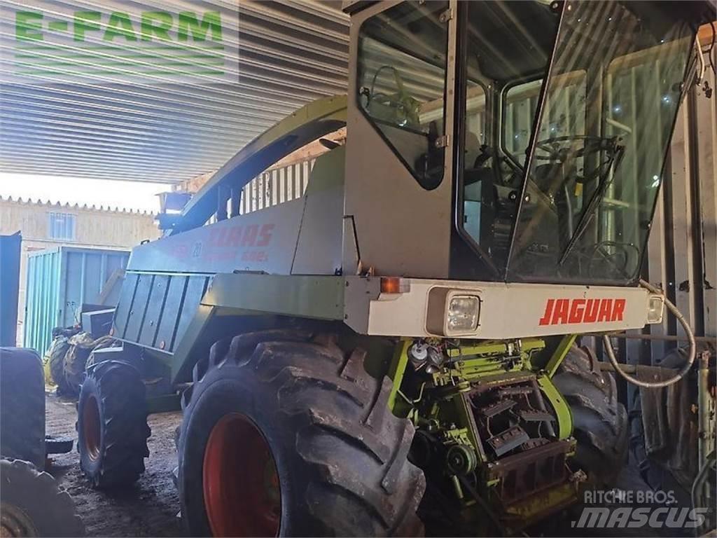CLAAS jaguar 682s Självgående fälthackar