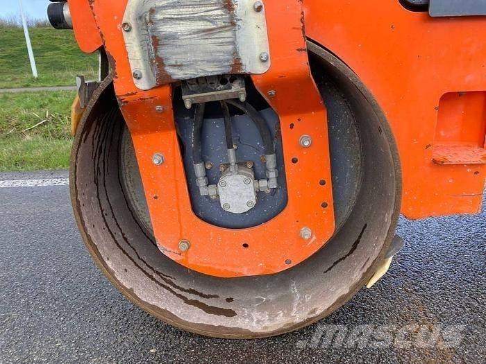 Hamm HD12VV Tvåvalsvältar