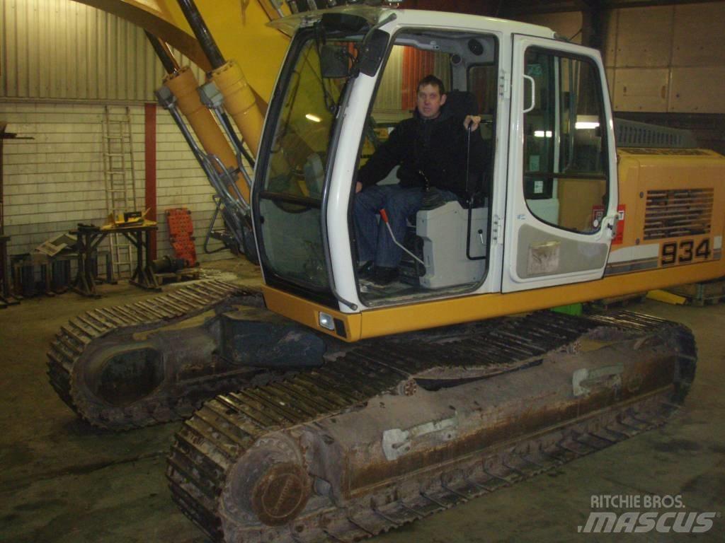 Liebherr 934 Bandgrävare