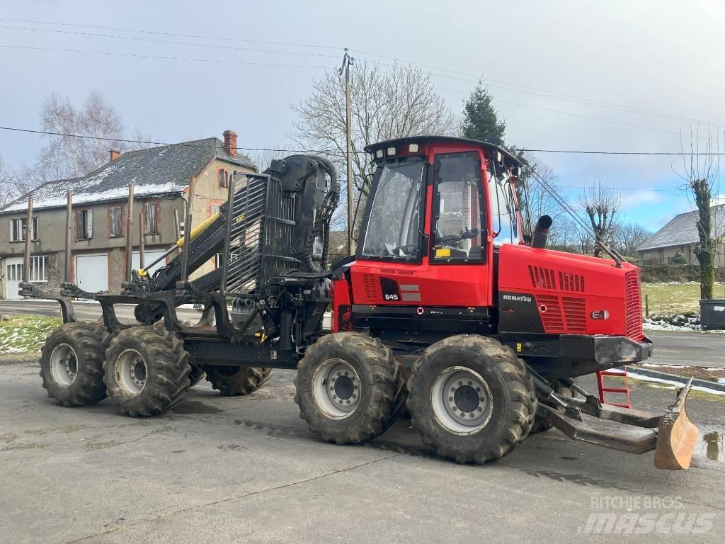 Komatsu 845 Skotare